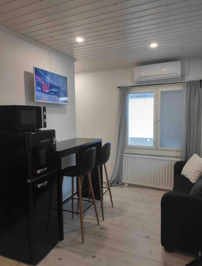 Upea Moderni Pieni Yksioe Rauhallisella Sijainnilla - Itsepalvelukirjautuminen - Self Check-in Apartment *